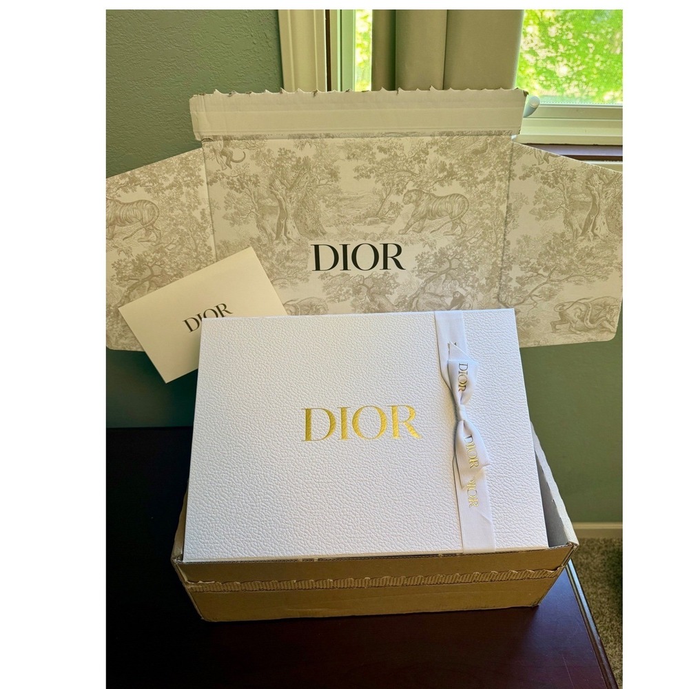Christian Dior White Gold Gift Box Set Toile de Jouy 13x9.5x5 Ribbon Card‎